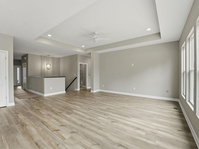 818 Hilton Drive, Reynoldsburg, OH 43068 Photo 3