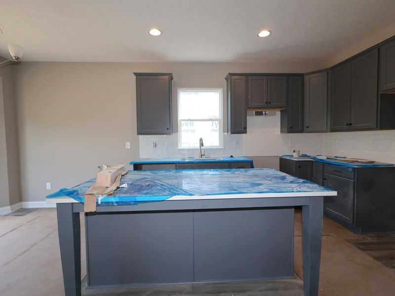 818 Hilton Drive, Reynoldsburg, OH 43068 Photo 3