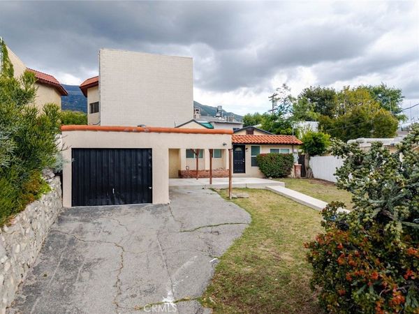 3643 1st Avenue, La Crescenta, CA 91214