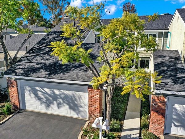 25061 SILVERLEAF, Laguna Hills, CA 92653