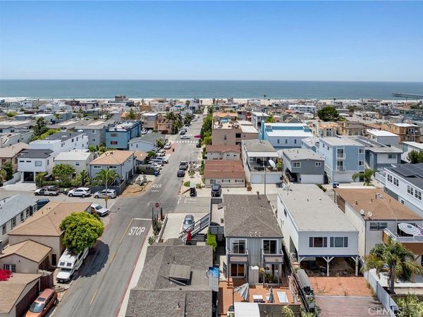 606 Loma Dr, Unit 612, Hermosa Beach, CA 90254