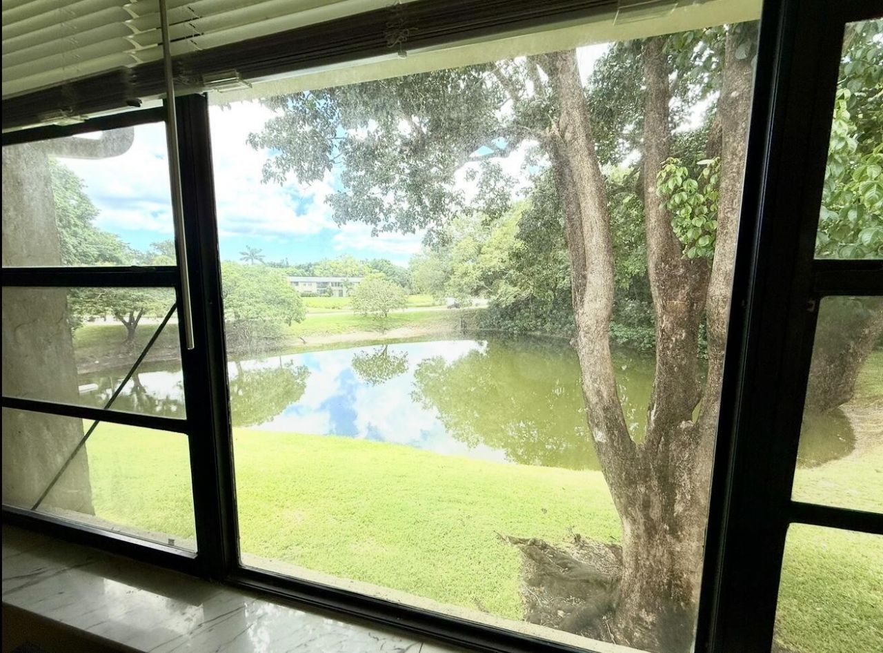 20 Westgate Lane, Unit F, Boynton Beach, FL 33436 Photo