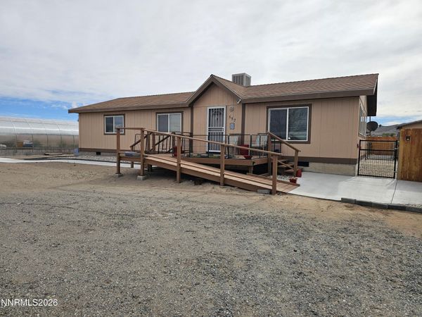 557 E Us Highway 95A, Yerington, NV 89447