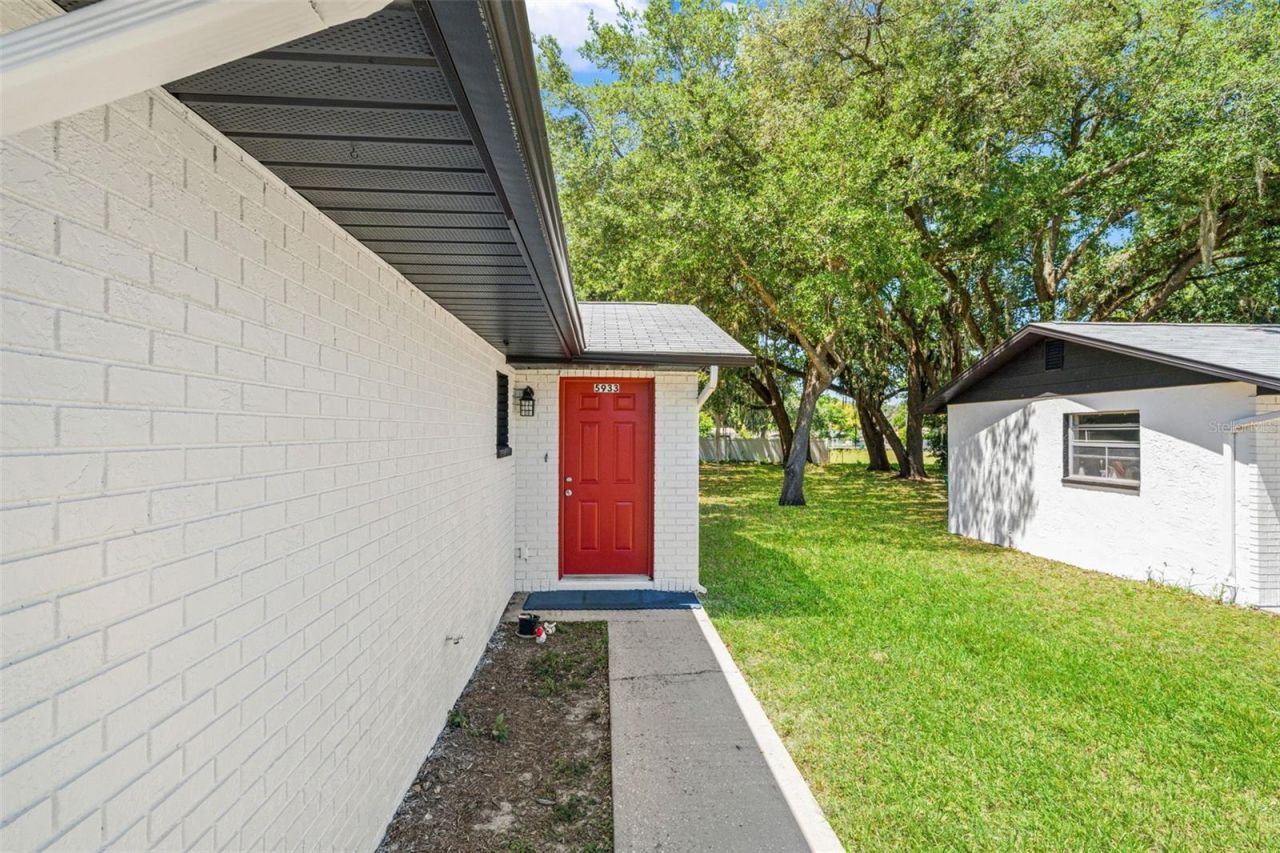 5931 13th Street , Zephyrhills, FL 33542 Photo