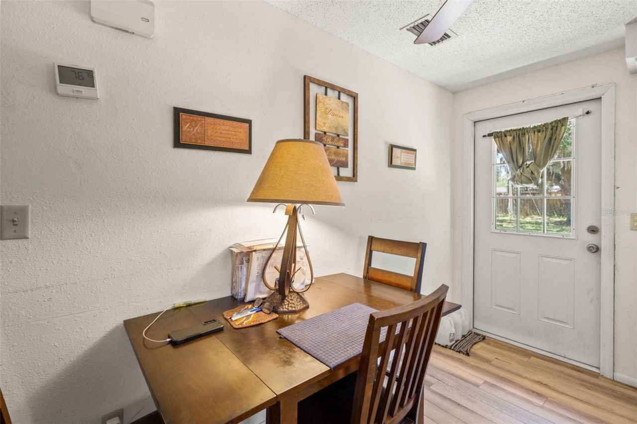 5931 13th Street , Zephyrhills, FL 33542 Photo