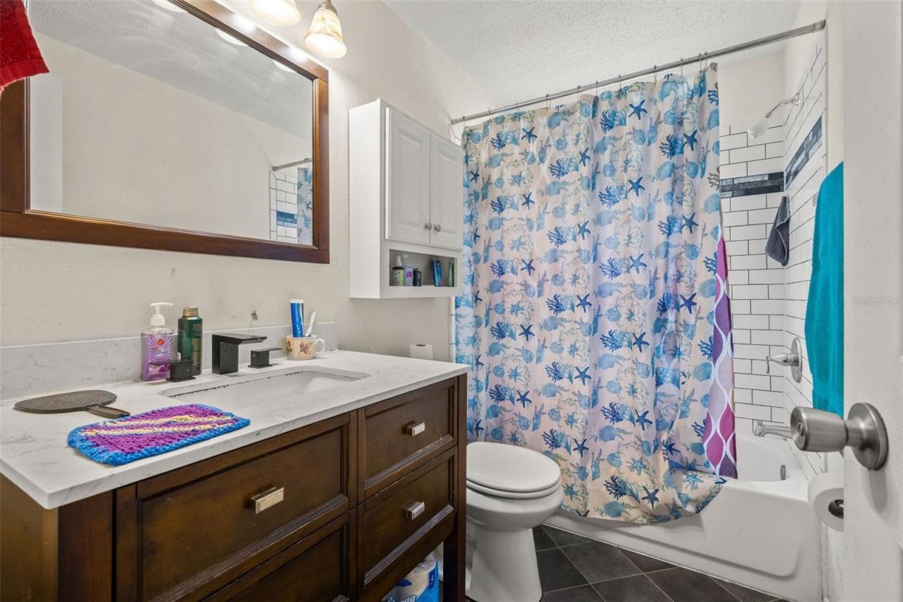 5931 13th Street, Zephyrhills, FL 33542 Photo