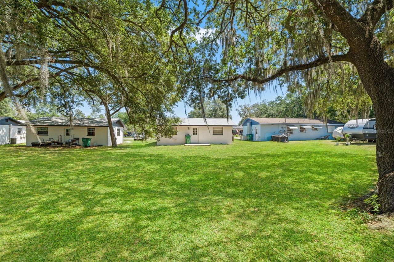 5931 13th Street , Zephyrhills, FL 33542 Photo