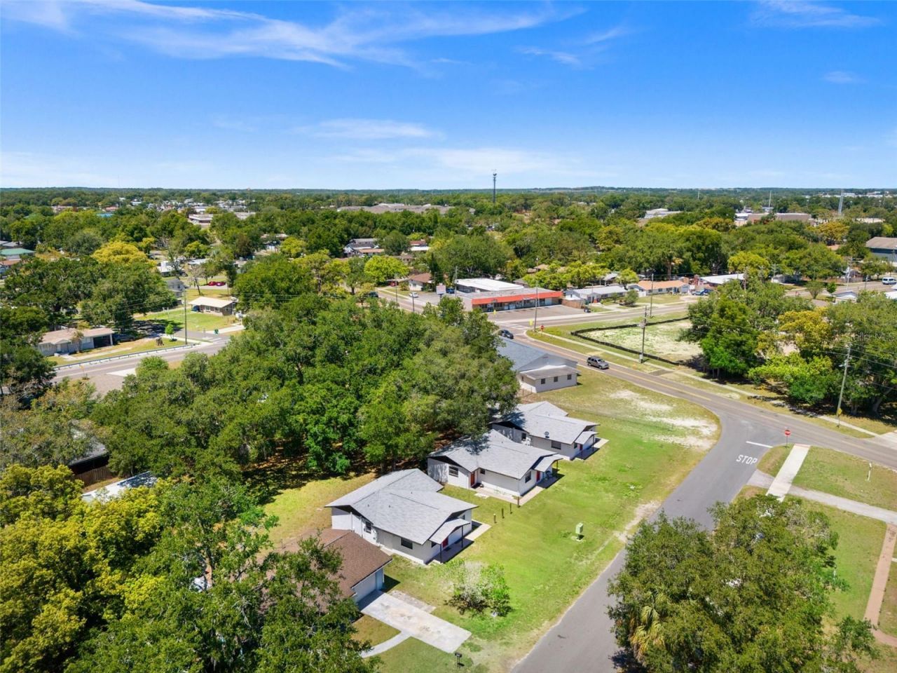 5931 13th Street , Zephyrhills, FL 33542 Photo