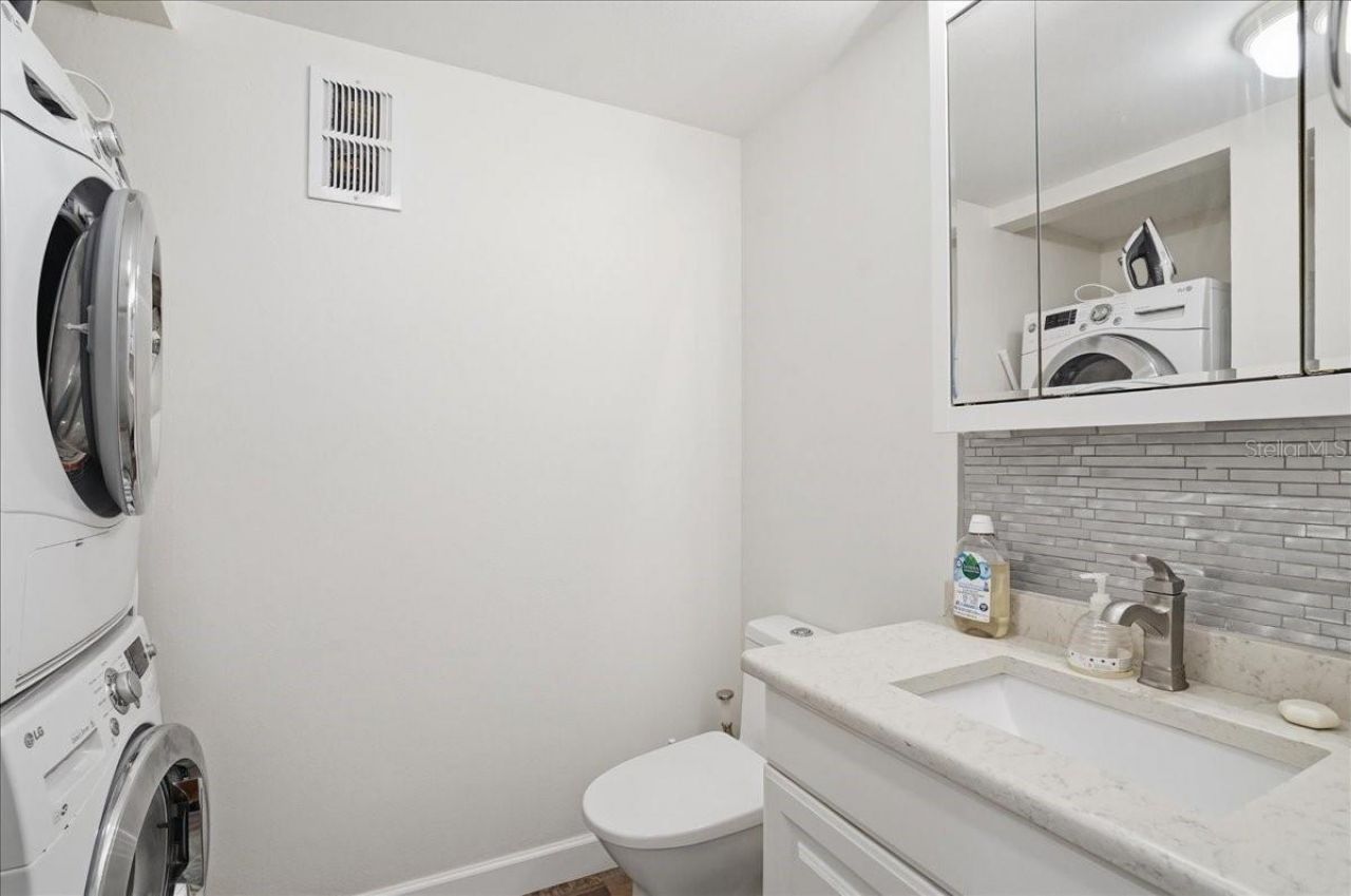 7300 Sun Island Drive S, Unit 905, South Pasadena, FL 33707 Photo