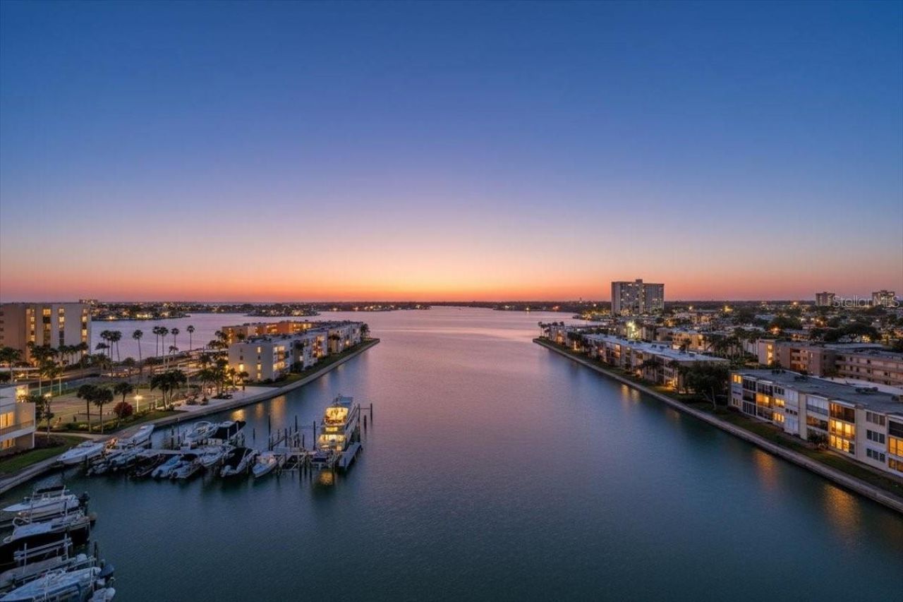 7300 Sun Island Drive S, Unit 905, South Pasadena, FL 33707 Photo