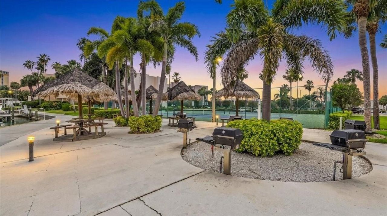 7300 Sun Island Drive S, Unit 905, South Pasadena, FL 33707 Photo