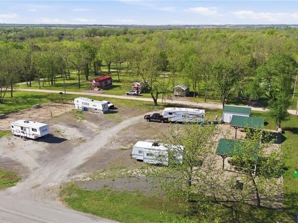 74 3rd Street, Moran, KS 66755