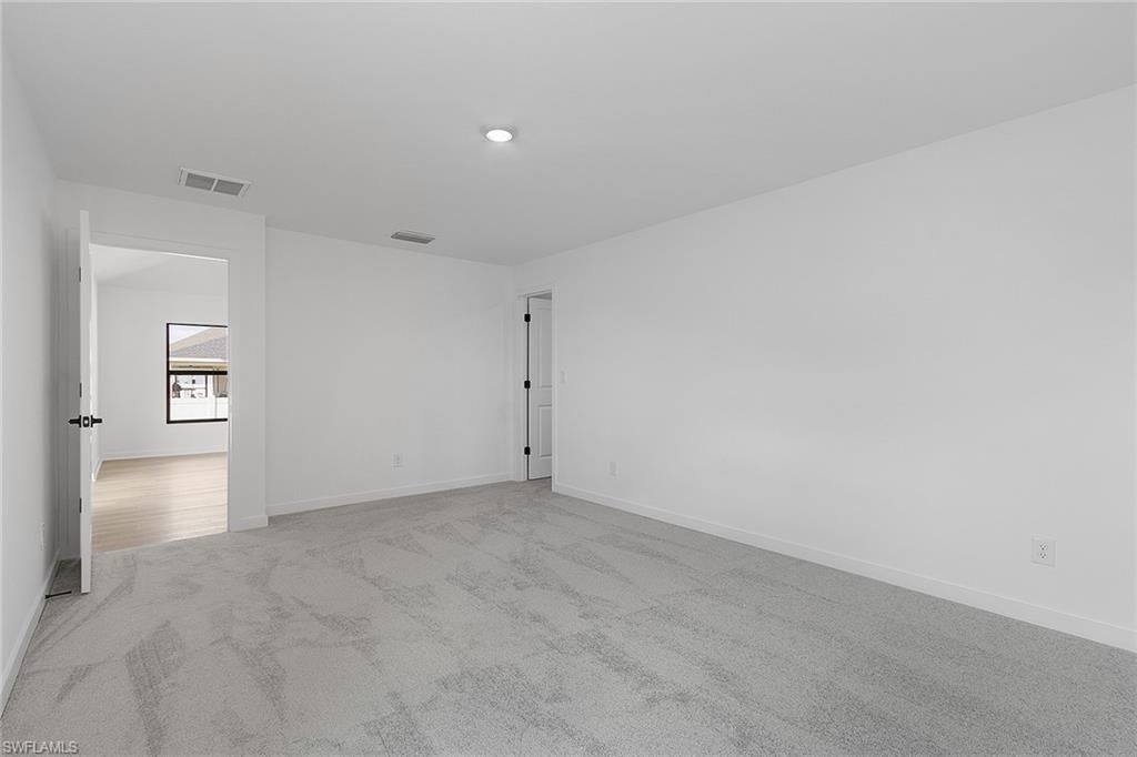 526 Parkdale Blvd, Lehigh Acres, FL 33974 Photo