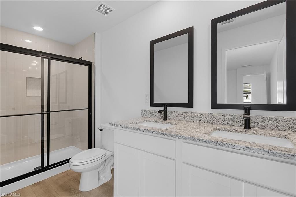 526 Parkdale Blvd, Lehigh Acres, FL 33974 Photo