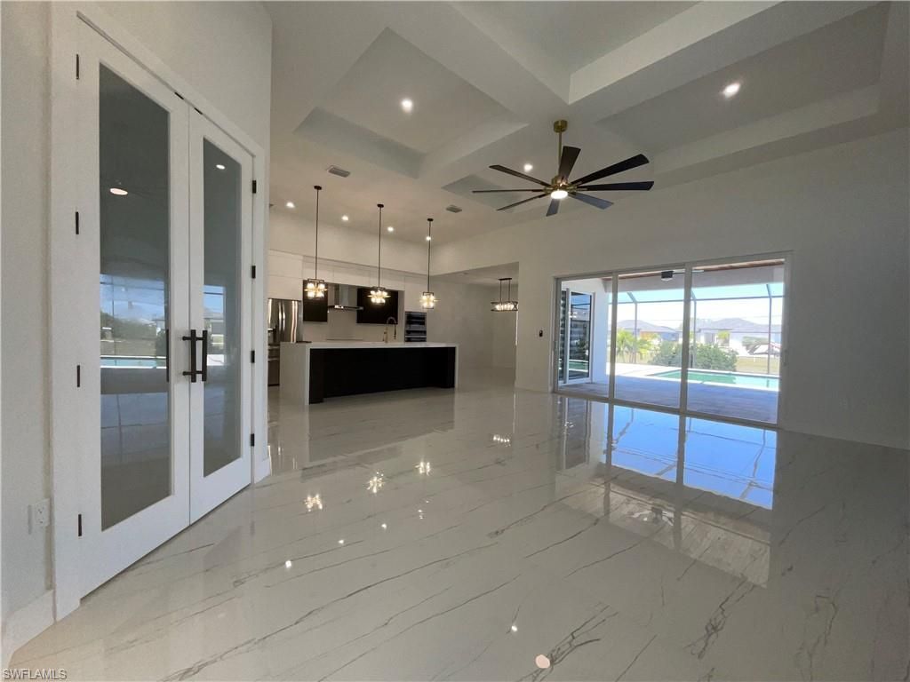 335 SW 31st Pl, Cape Coral, FL 33991 Photo