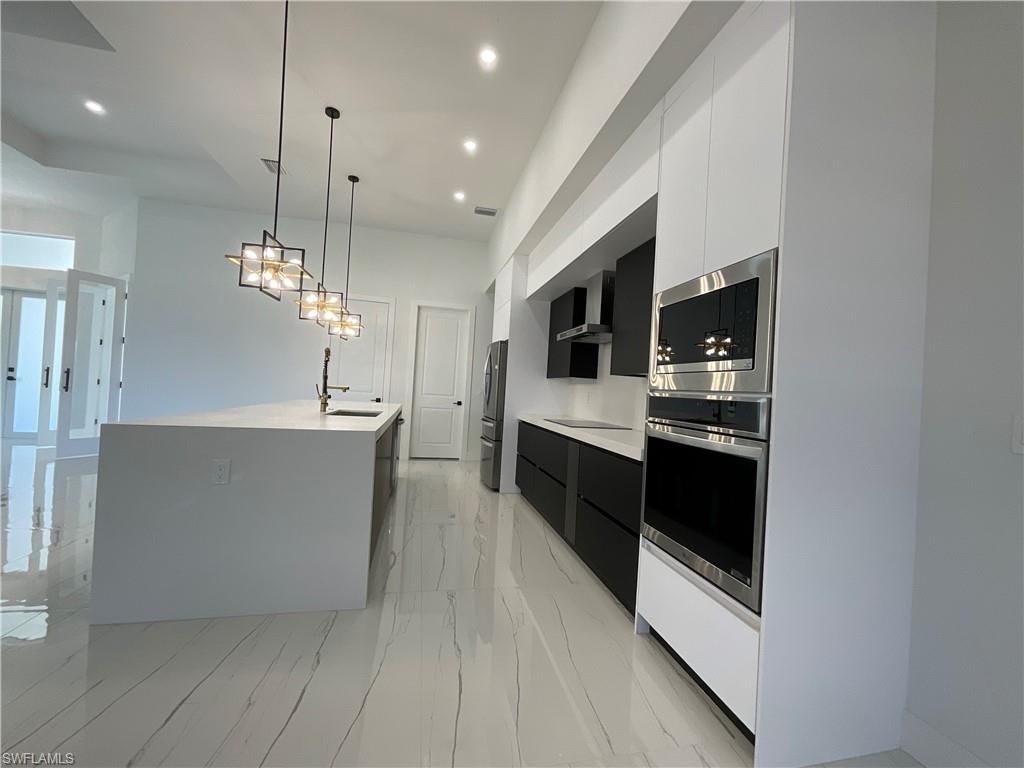 335 SW 31st Pl , Cape Coral, FL 33991 Photo