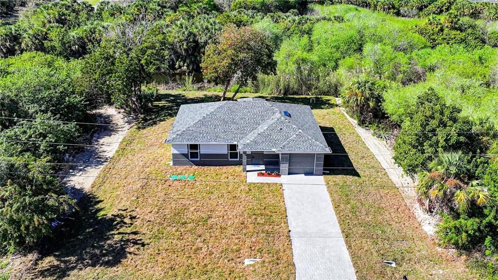 524 Empire Ave S, Lehigh Acres, FL 33974 Photo