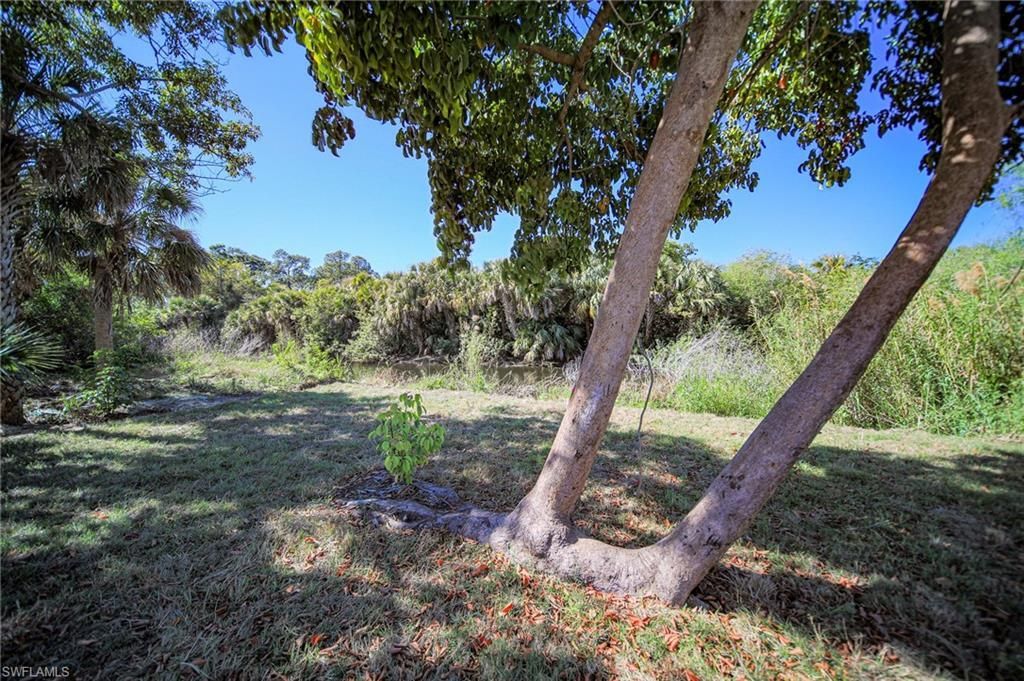 524 Empire Ave S, Lehigh Acres, FL 33974 Photo