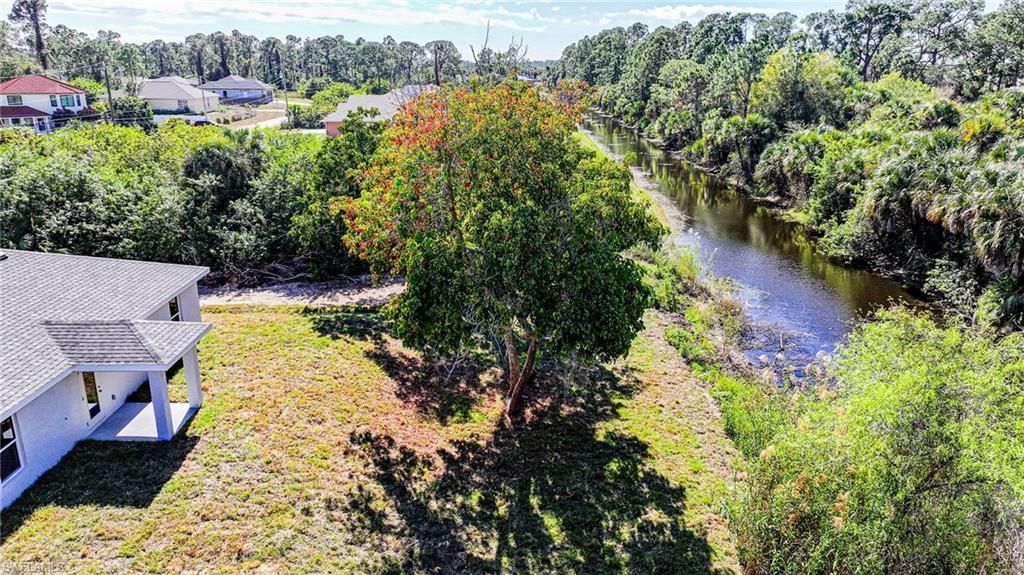 524 Empire Ave S, Lehigh Acres, FL 33974 Photo