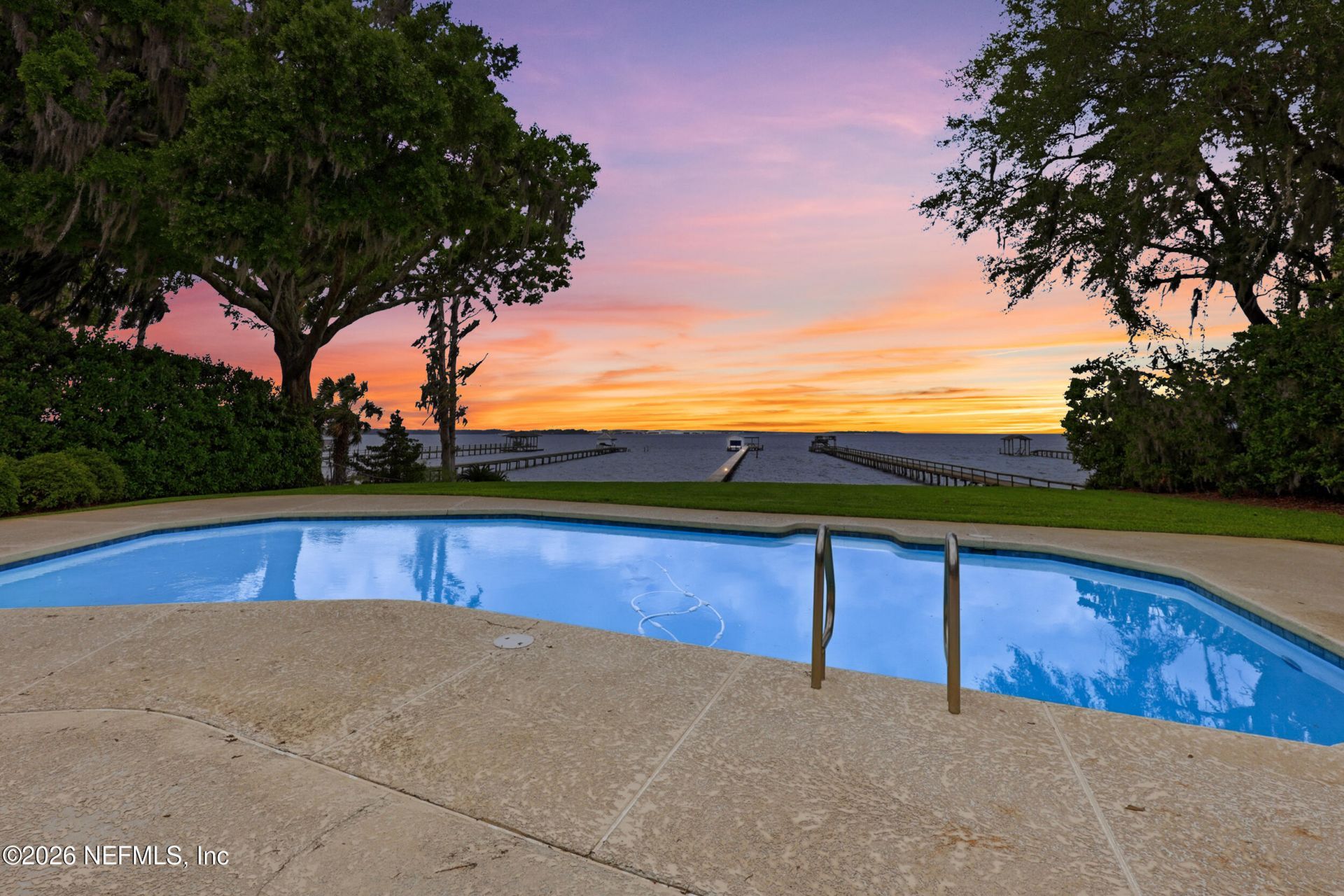 2957 Forest Circle, Jacksonville, FL 32257 Photo