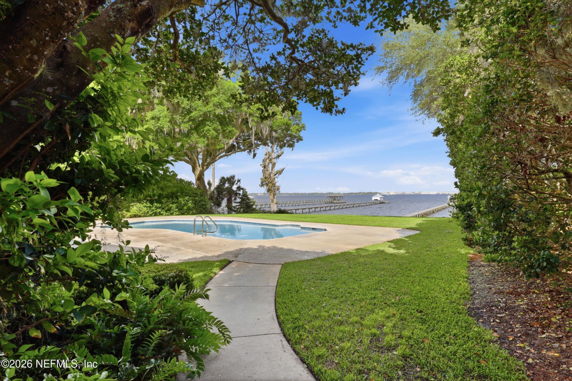 2957 Forest Circle, Jacksonville, FL 32257 Photo