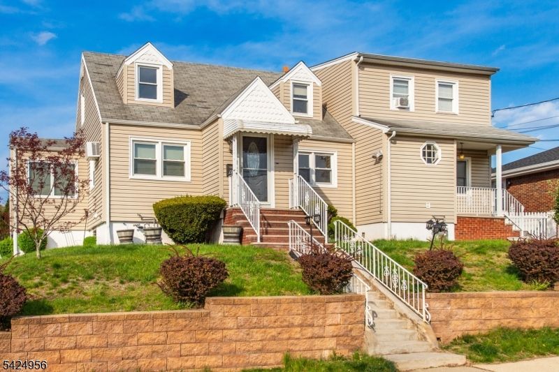 89 Norwood Ave, Lodi, NJ 07644 Main Photo