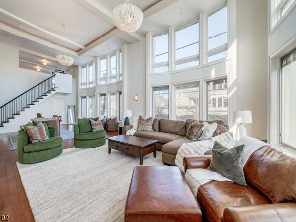 119 Walnut St, Montclair, NJ 07042