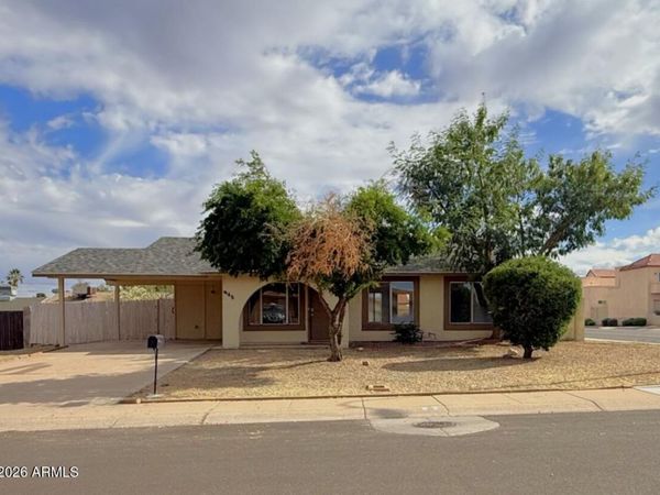 945 W GEMINI Drive, Tempe, AZ 85283