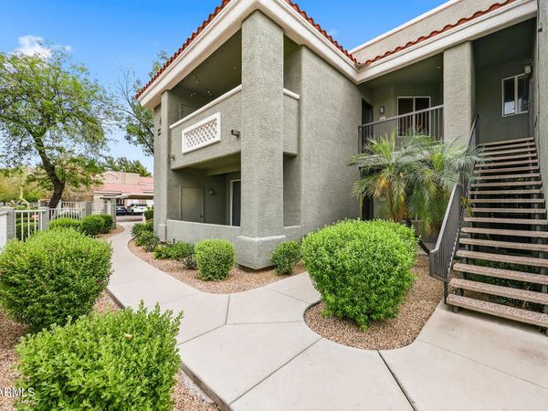2929 W YORKSHIRE Drive, Unit 1022, Phoenix, AZ 85027