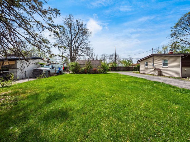 1947 Hopkins Avenue , Columbus, OH 43223 Photo 4