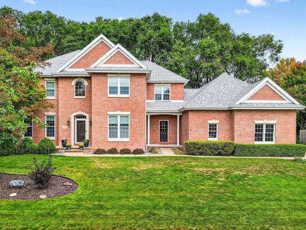 478 HAWTHORNE STREET, Neenah, WI 54956