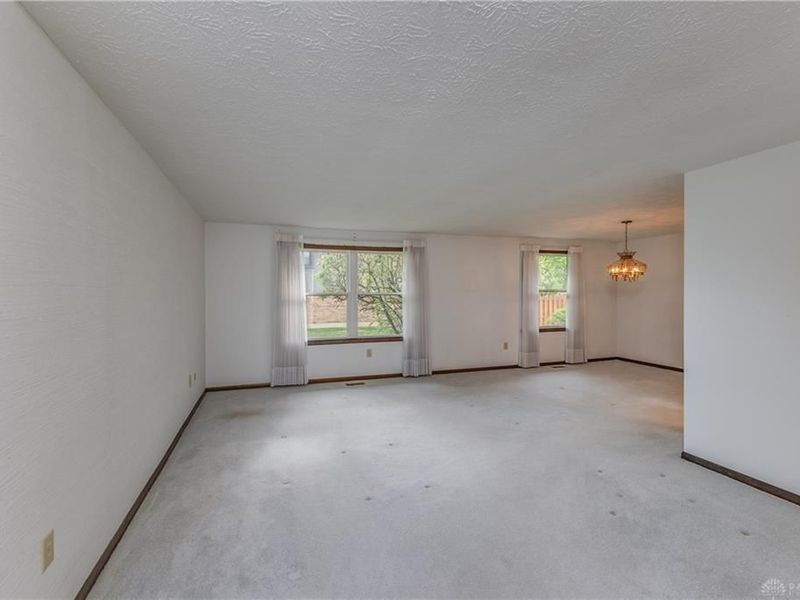 7200 Haer Drive, Butler Township, OH 45414 Photo 7