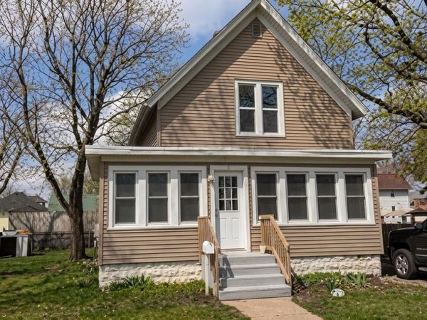 1315 Union Avenue , Belvidere, IL 61008