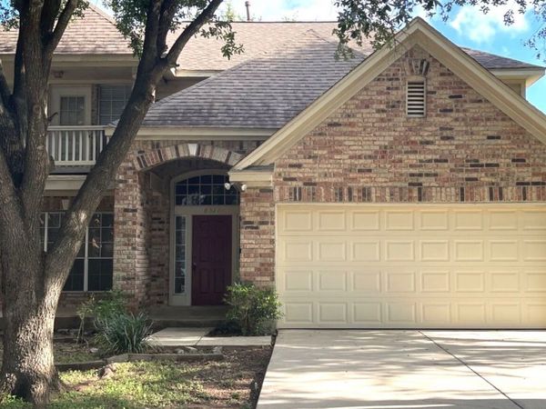 6511 RAMBLING TRAIL DR, San Antonio, TX 78240