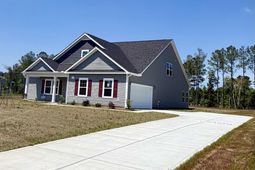 124 Furnies Place  photo 4