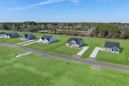 124 Furnies Place  photo 4