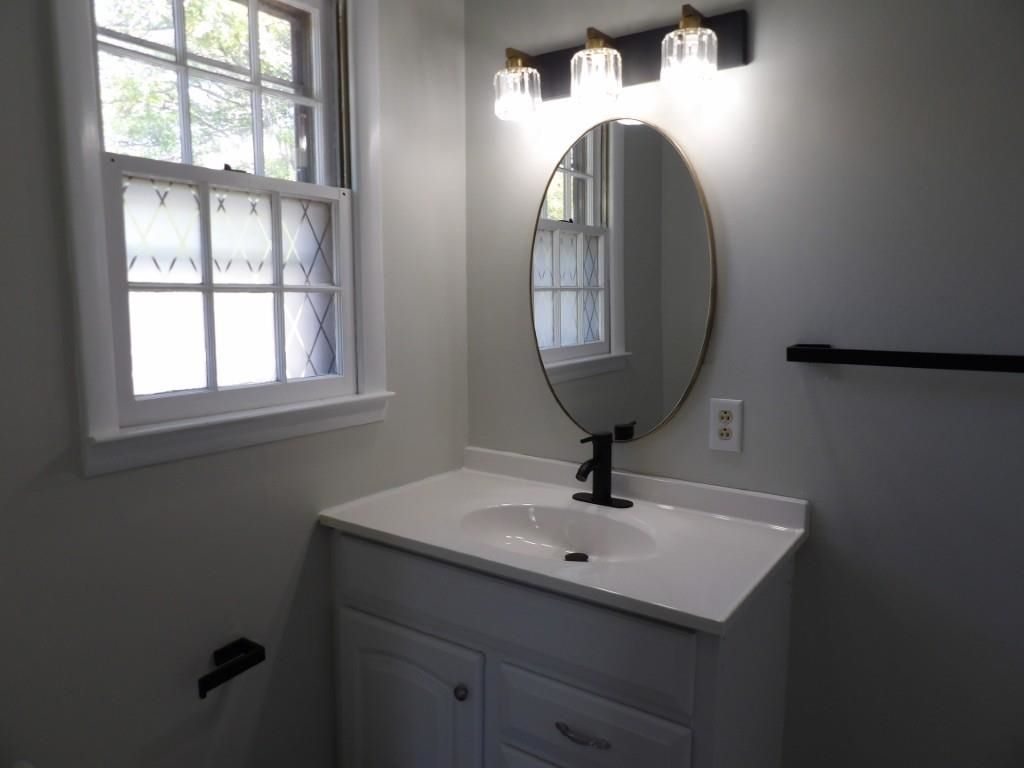 917 9th Ave. S Photo 38