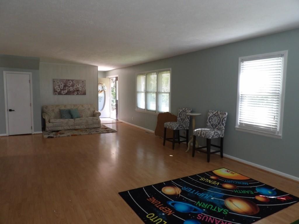 917 9th Ave. S Photo 7