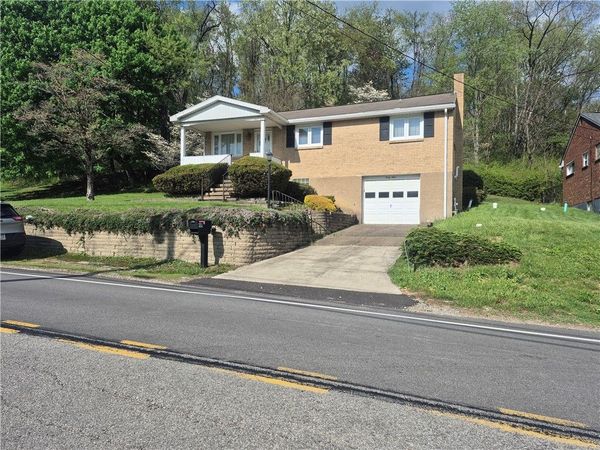 49 Millersdale Rd , Jeannette, PA 15644