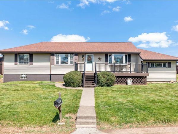 9 MIDWAY DR, Mckees Rocks, PA 15136