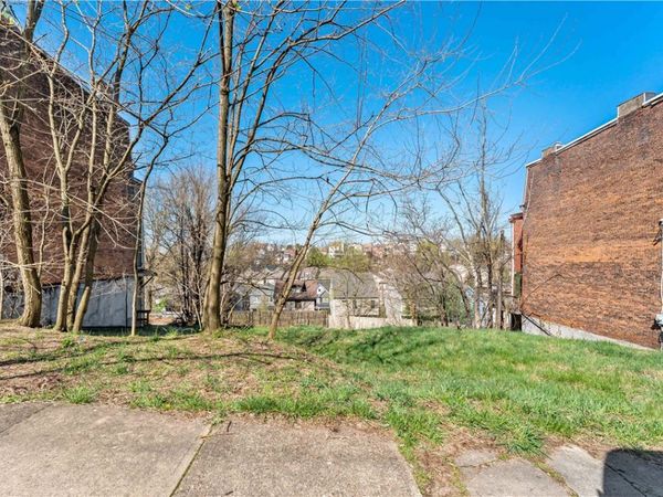 260-262 PLYMOUTH ST, Pittsburgh, PA 15211