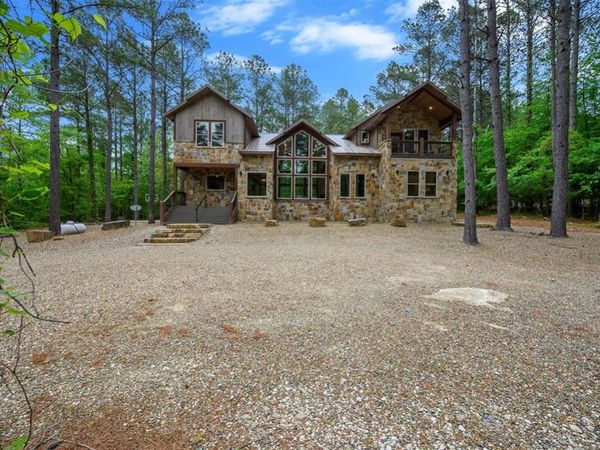 217 Green Apple Trail, Broken Bow, OK 74728