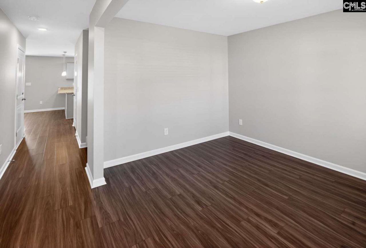 1323 Tanreall Drive  Photo 10