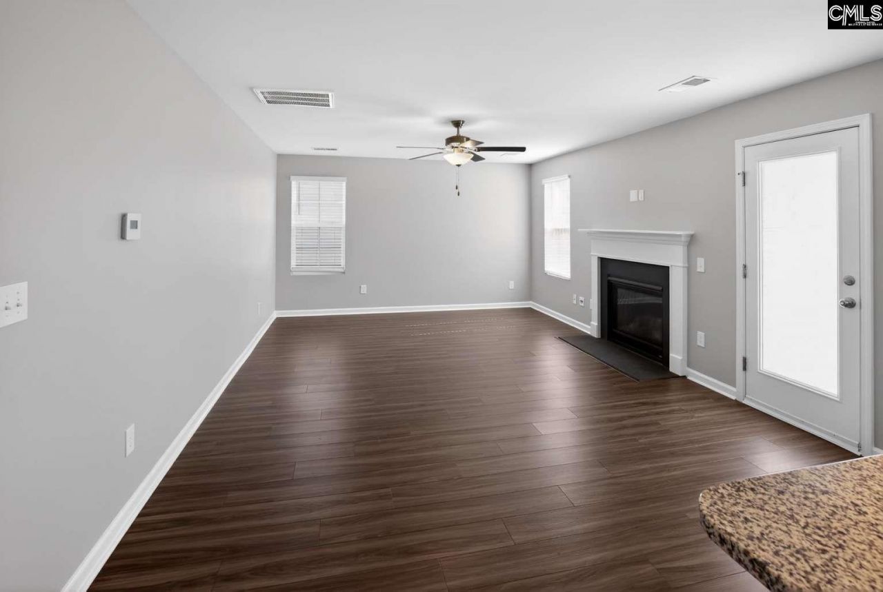 1323 Tanreall Drive  Photo 11