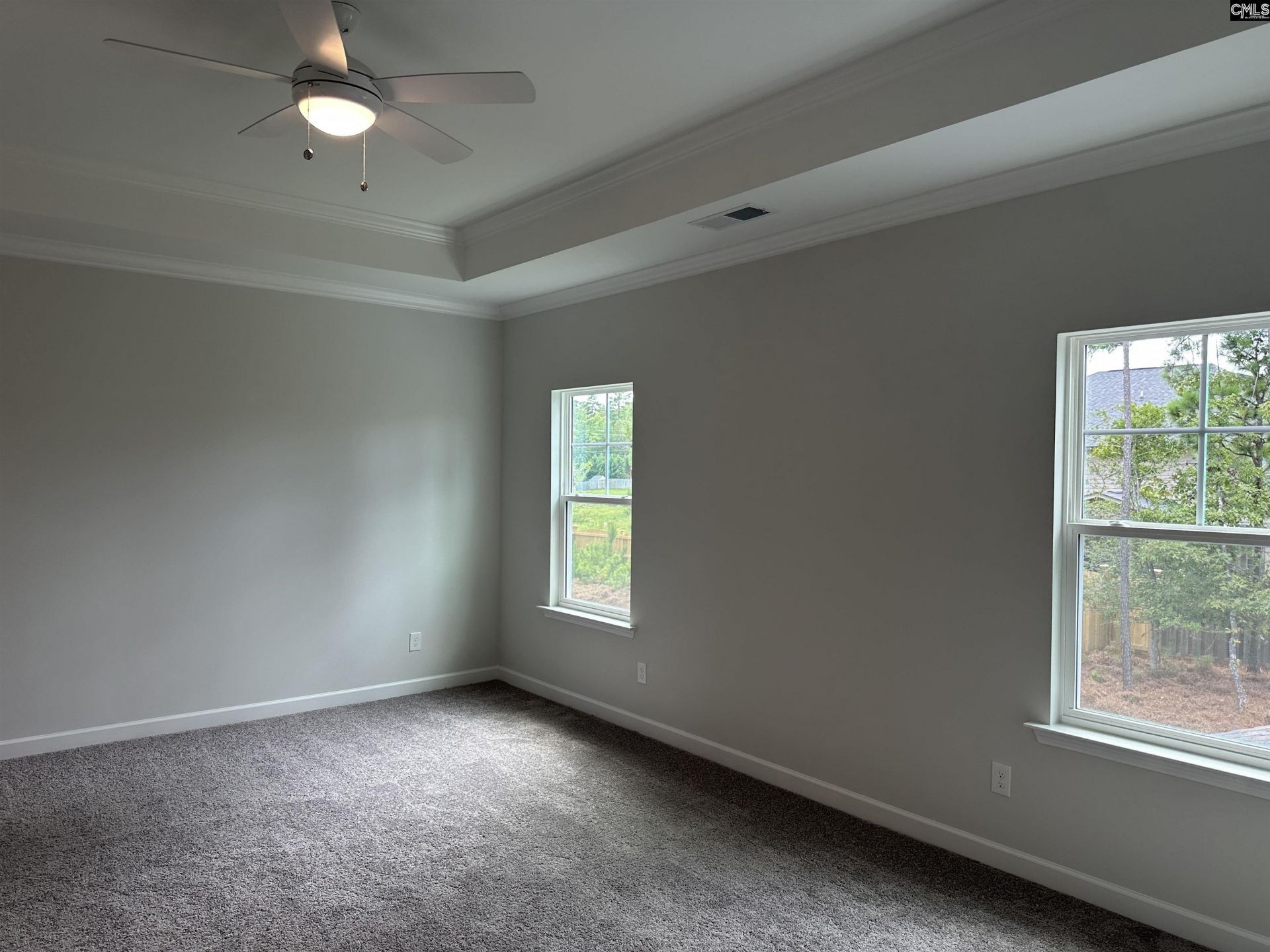 621 Falling Leaf Lane Photo 11