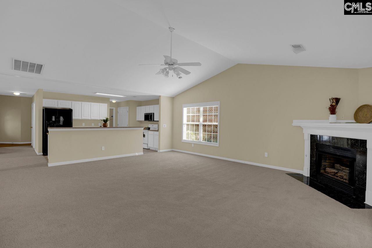 135 Derby Drive  Photo 18