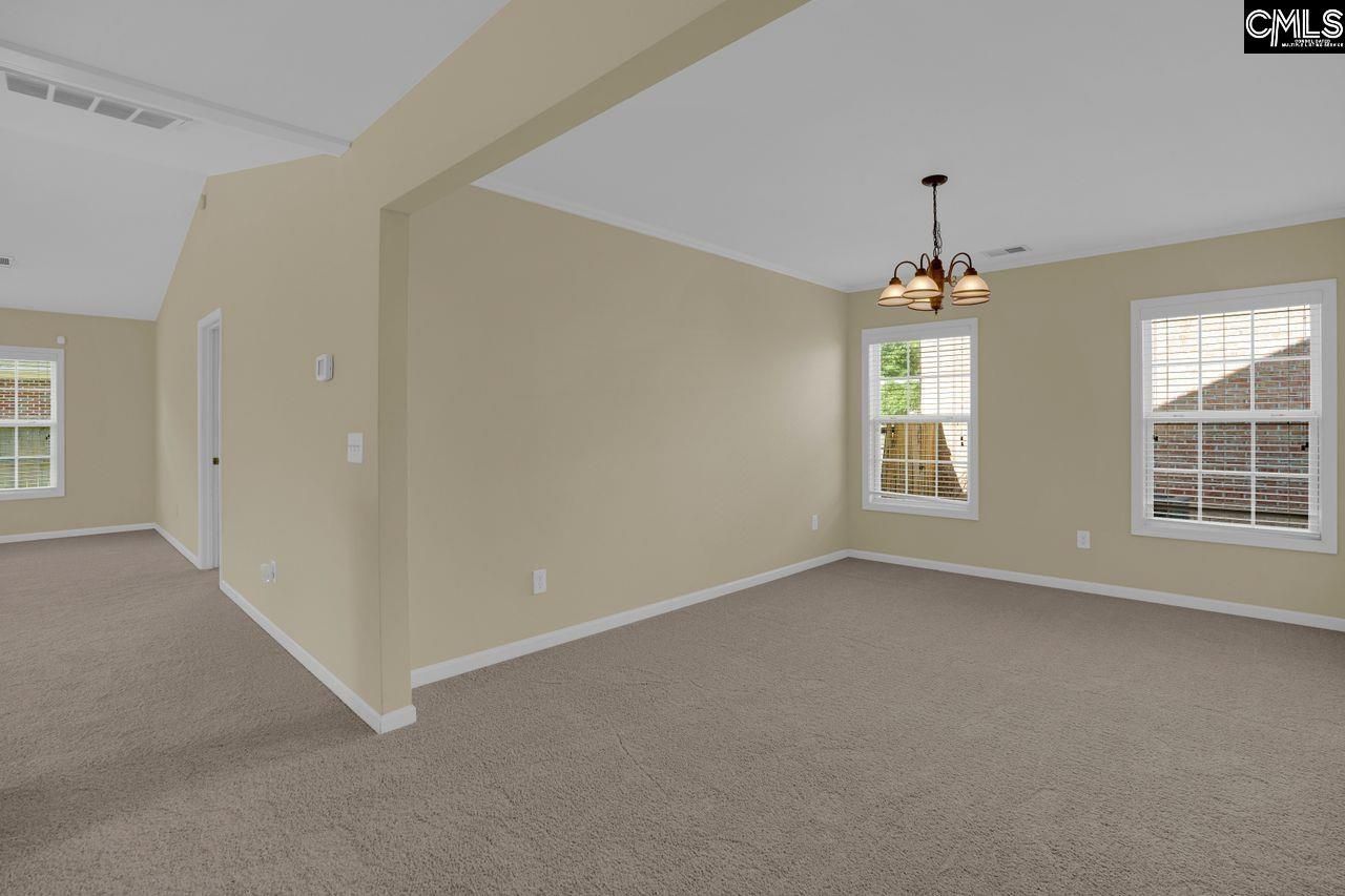 135 Derby Drive  Photo 7