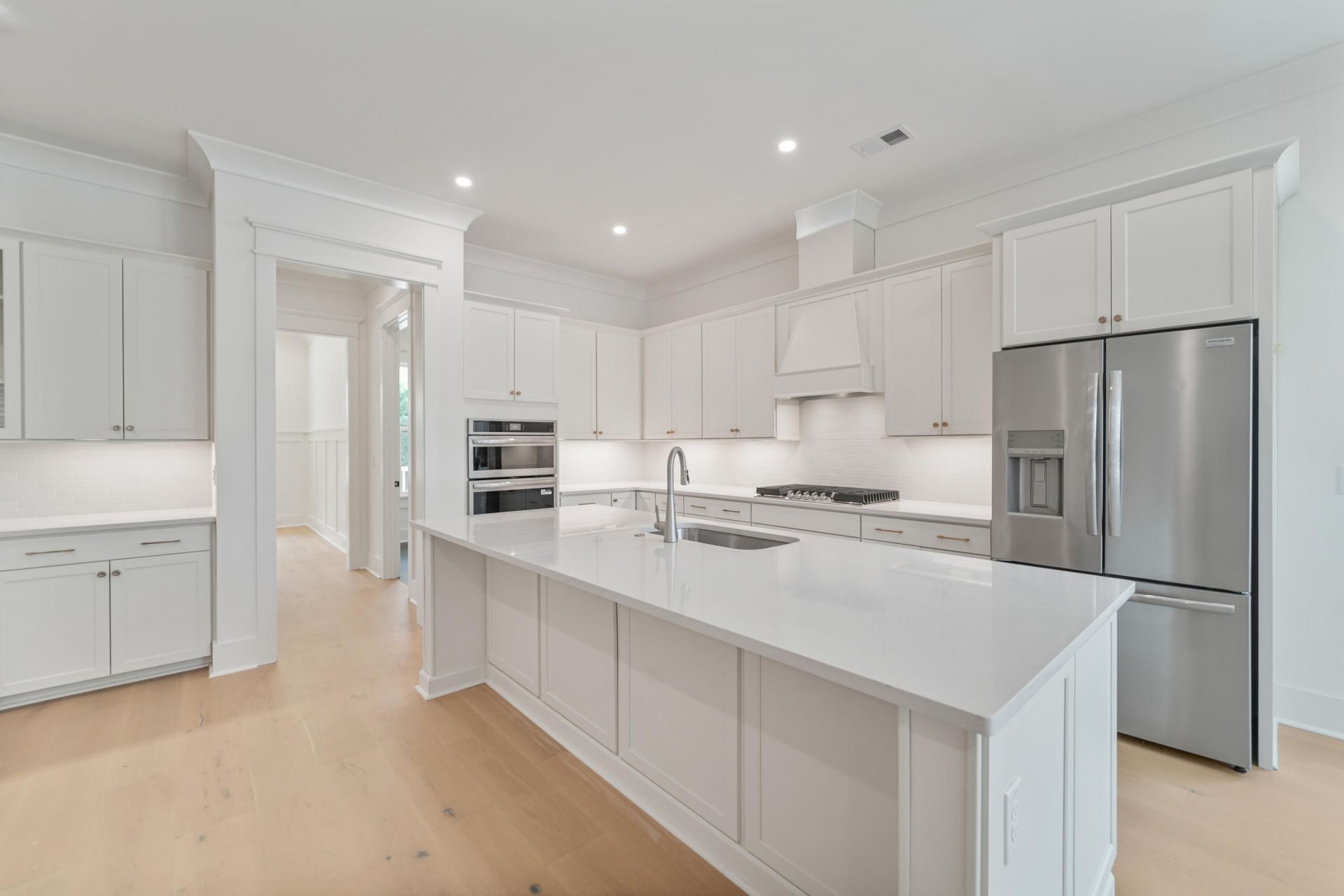 4715 Gold Cup Lane Photo 15