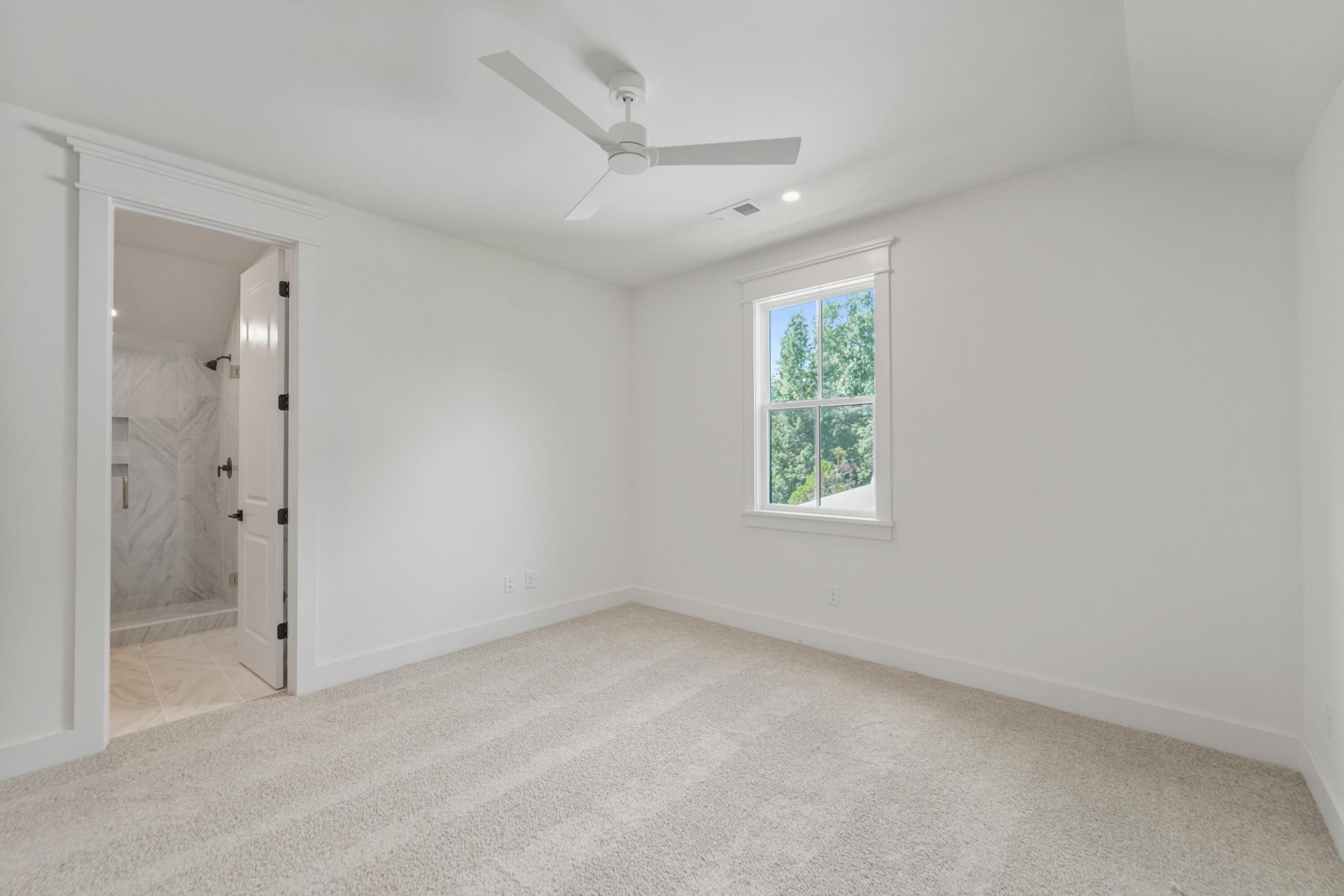 4715 Gold Cup Lane Photo 32