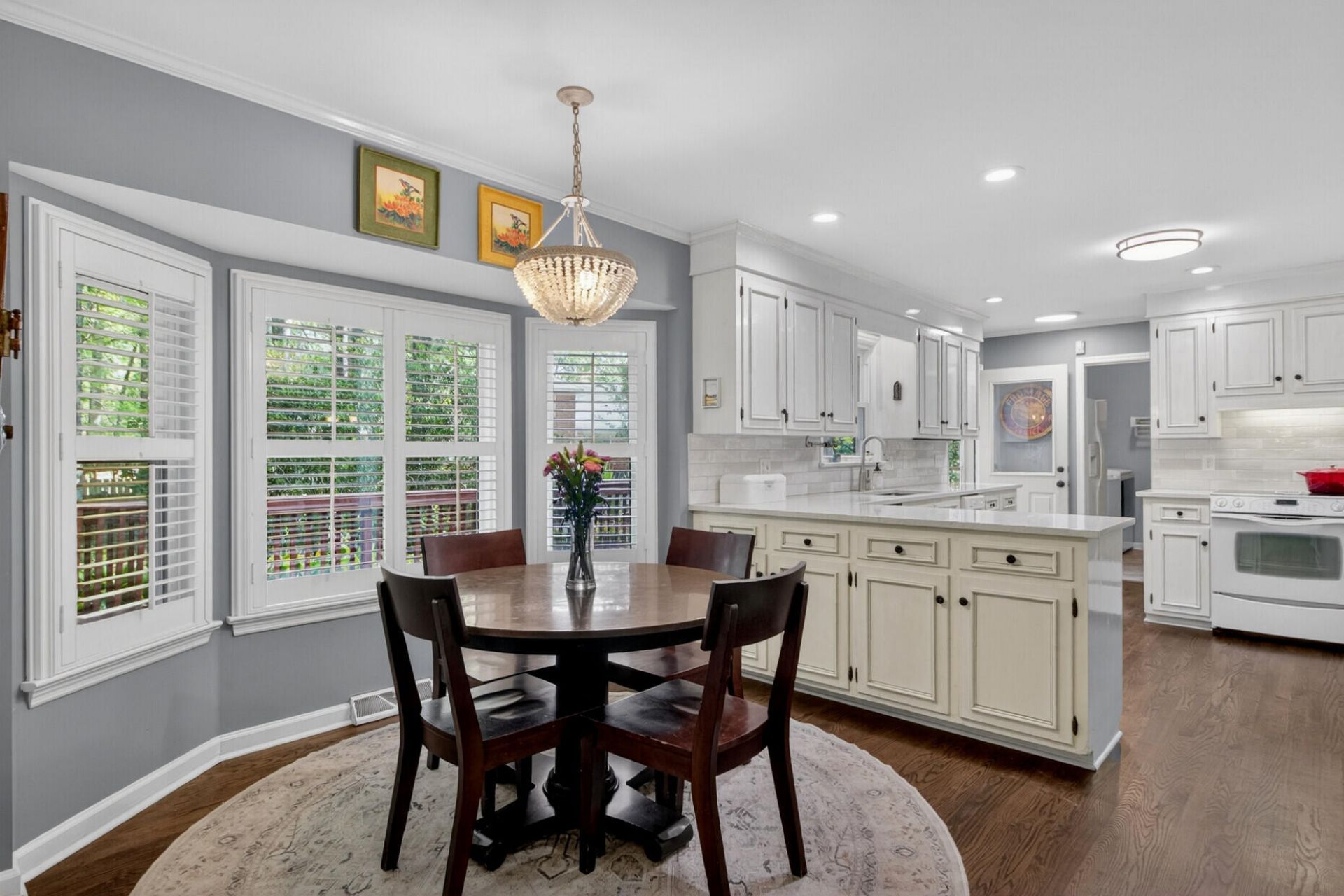 307 High Grove Road Photo 11